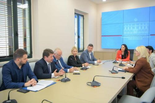 310982965_468410908660248_274073671128570882_n