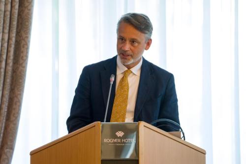 516784060_18151824034379257_7724565821432568416_n