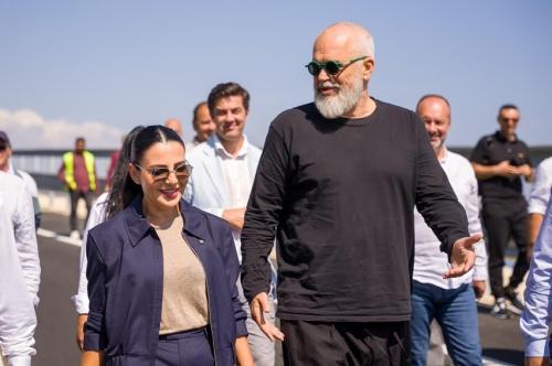 542453050_18157618060379257_5301037195419911186_n