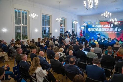 545282772_18157988695379257_3021876114677171260_n