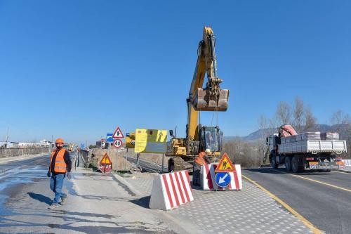 156056001 149840713655499 8760623182864940868 n